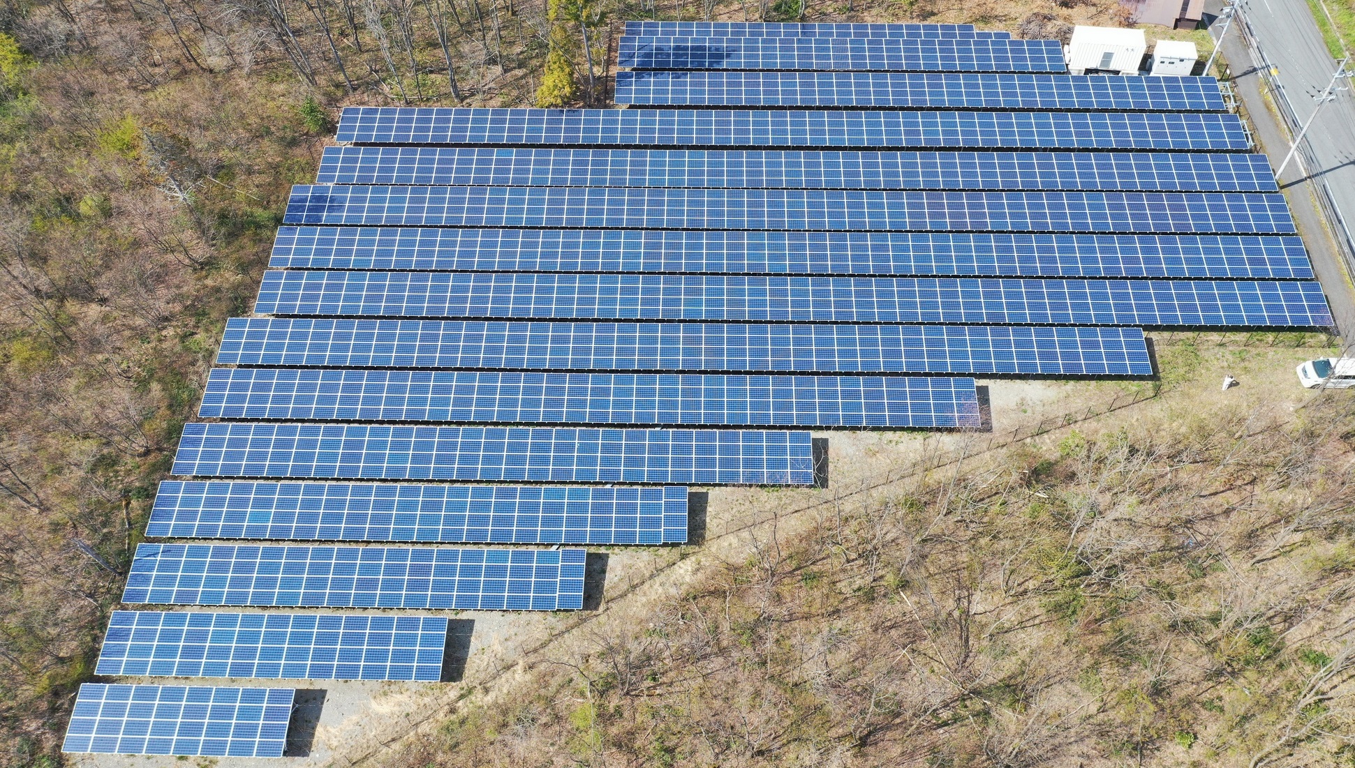 LP滋賀県高島市マキノ太陽光発電所